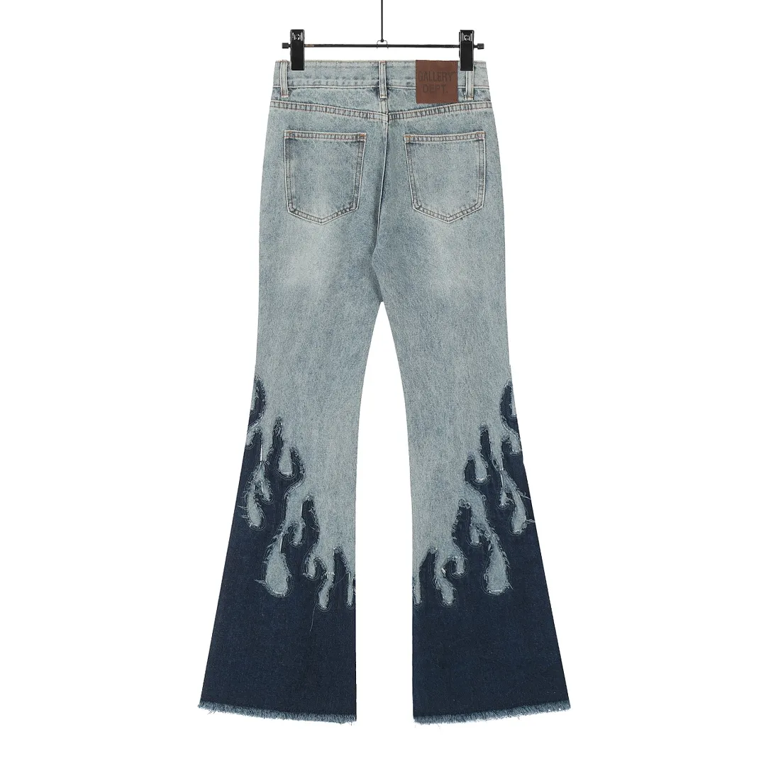 #8019 P250💰 GALLERY DEPT. Denim splicing flames🔥flare pants washed and distressed spliced jeans -Original purchase and pattern making to truly restore the ultimate vintage texture -Original hardware accessories, washed and other elevators, QR code analysis are all purchased from the original factory, with high degree of restoration, you are welcome to compare with a certain product ~ -Three-dimensional version Loose and comfortable, not picky about the figure, taller and slimmer, factory Seiko, original factory quality control, same style for men and women, can be matched with couples Versatile recommendation: must-have jeans for all seasons Color: blue Size: S-XXL (28-36)